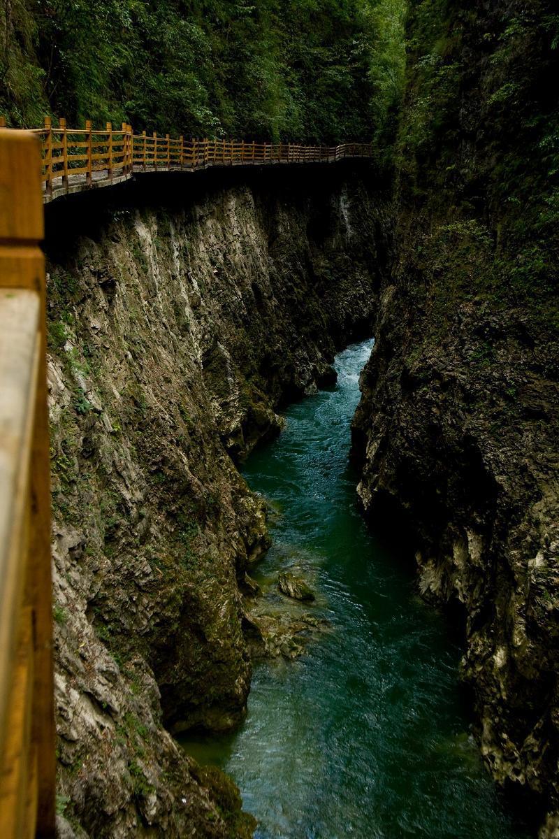 铜仁大峡谷漂流