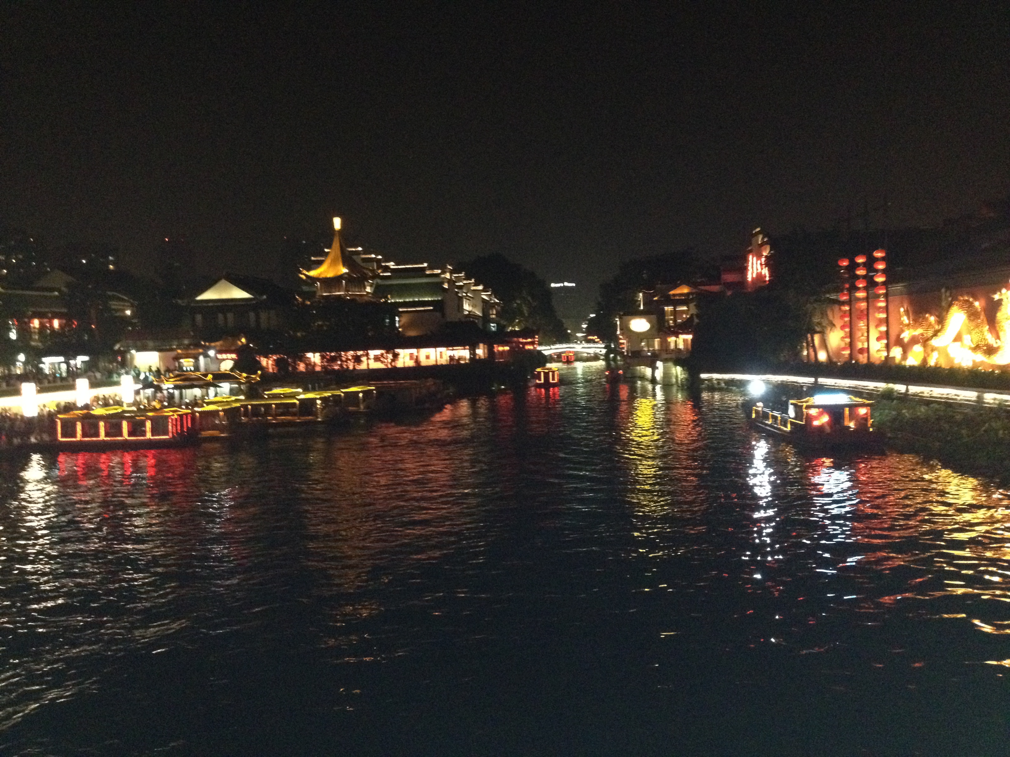 南京外秦淮河画舫好玩吗,南京外秦淮河画舫景点怎么样