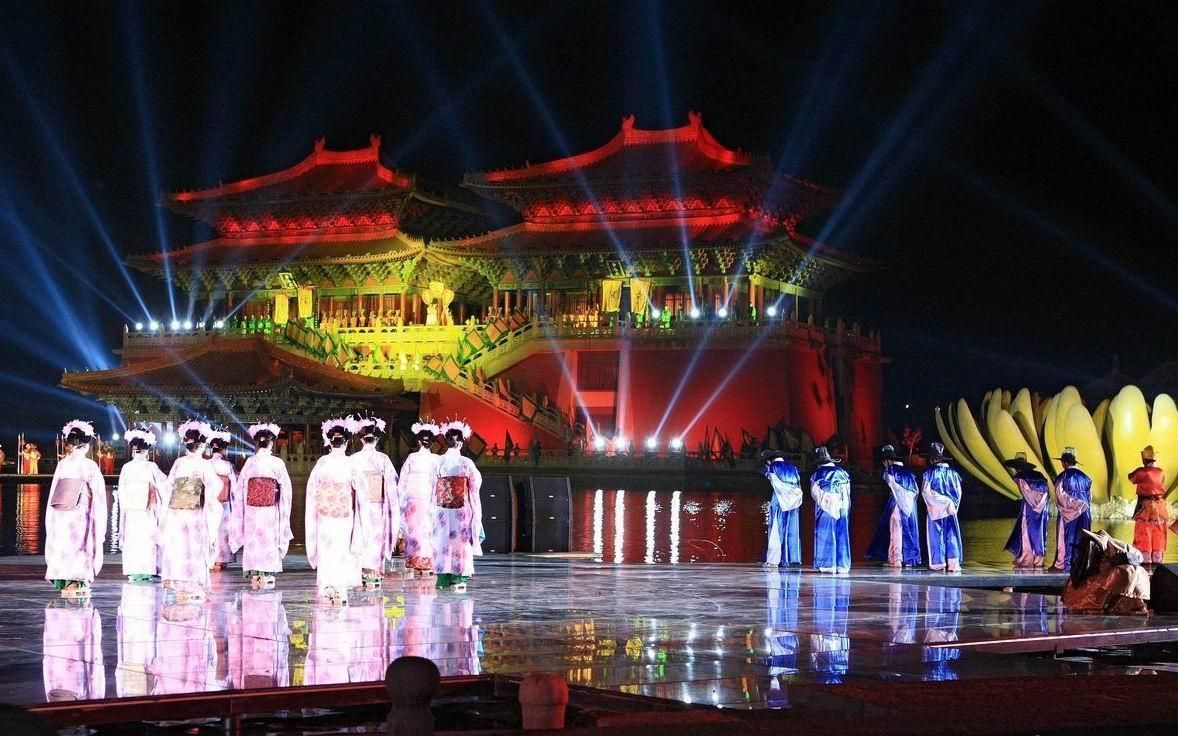 河南云台山+少林寺+洛阳龙门石窟+开封5日4晚