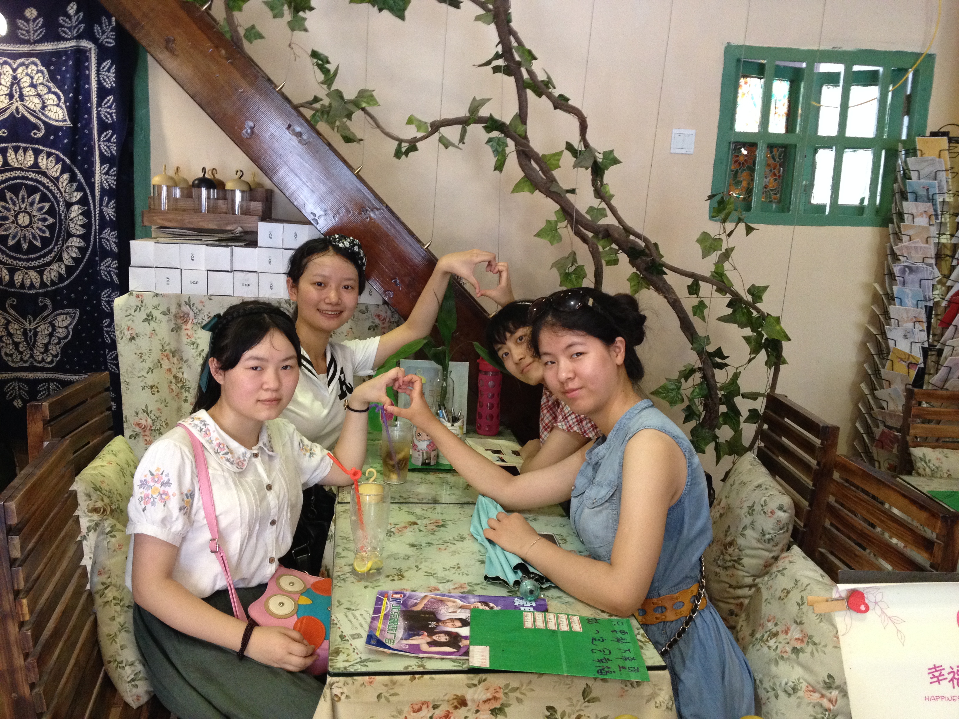 和闺蜜一起去欧洲旅行，有没有特色一点的酒店住宿?_恋爱_奇飞知识网