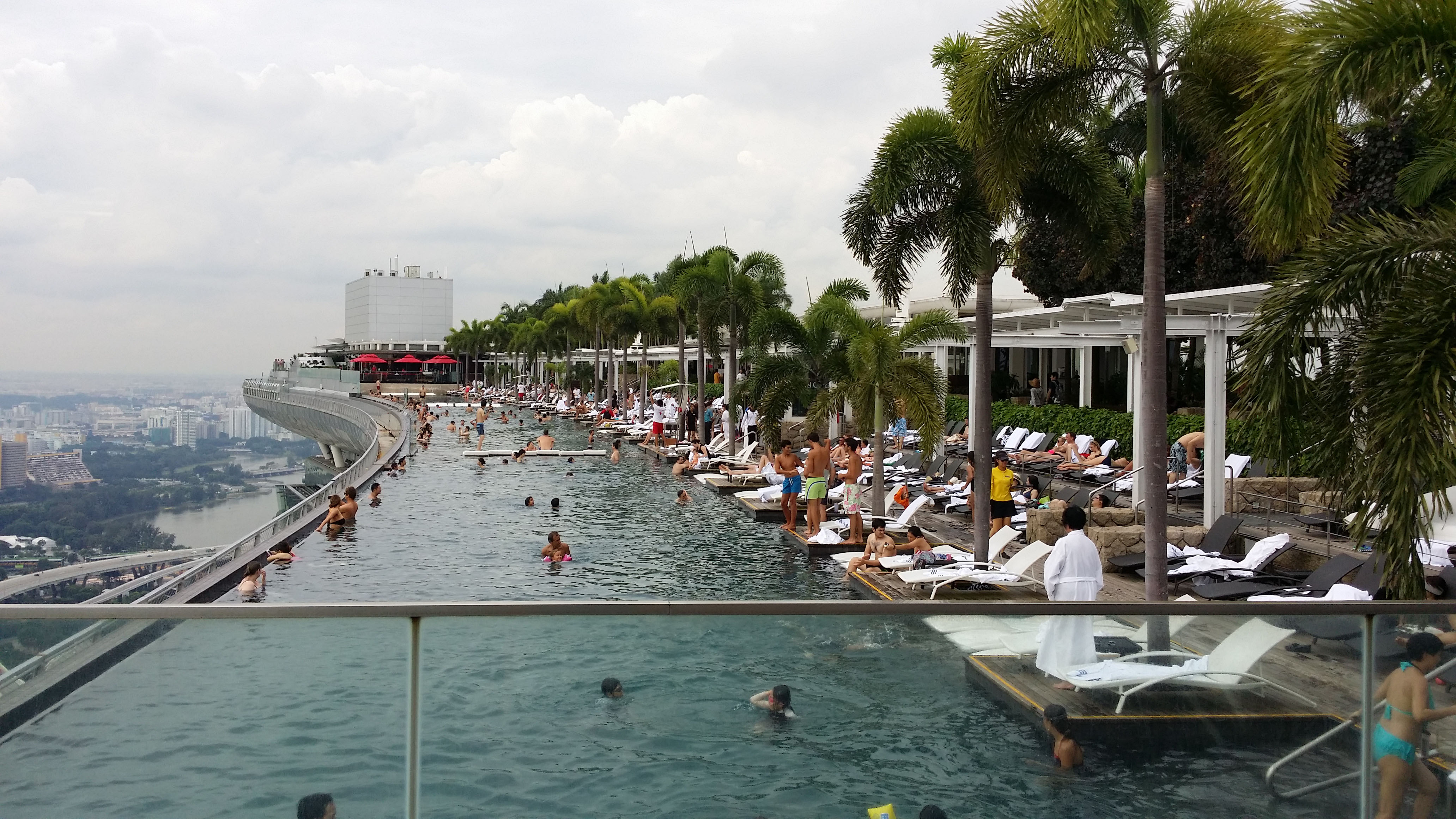 無邊際泳池 | 暢遊新加坡 | 濱海灣金沙