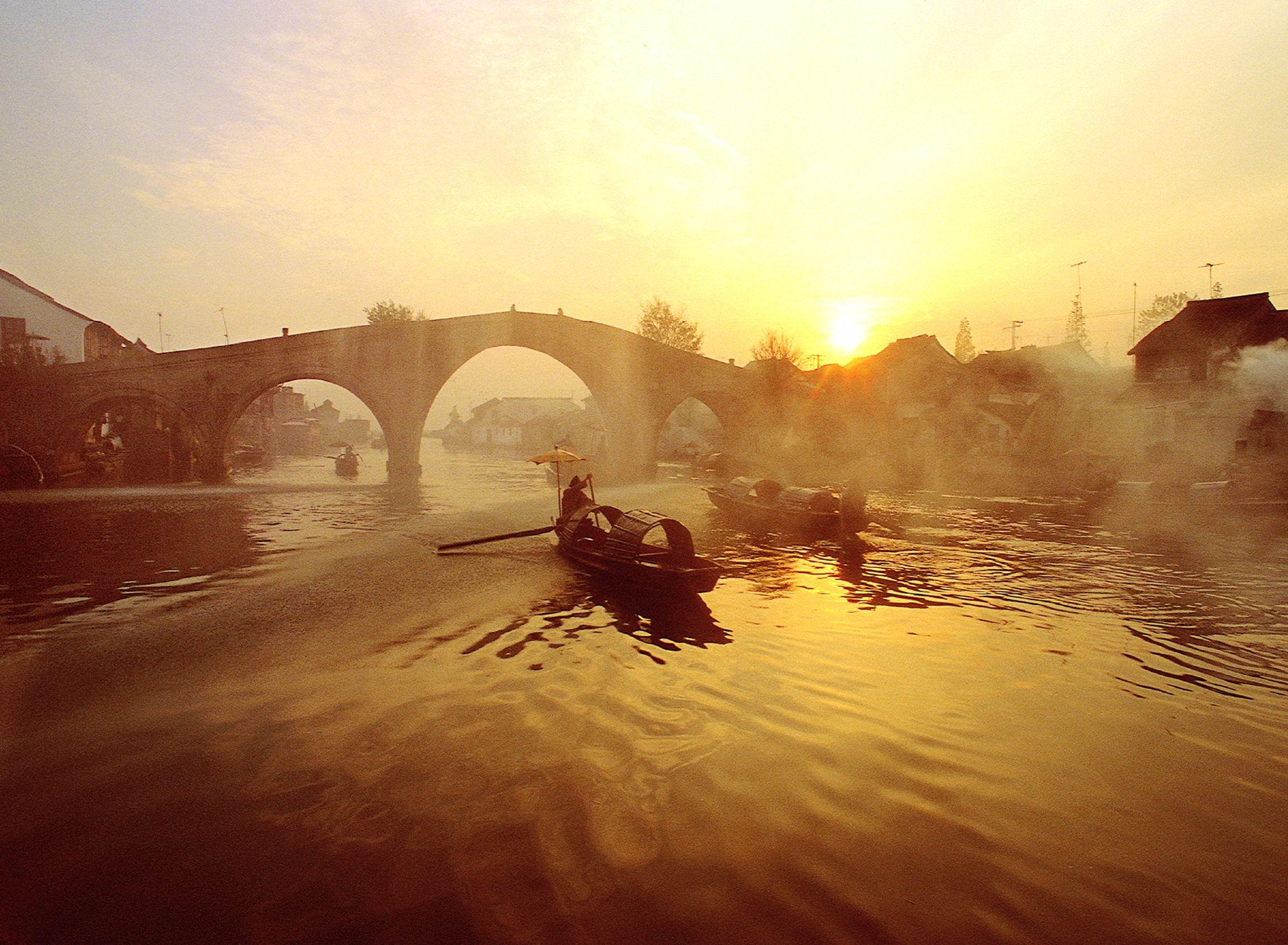 01月28日朱家角天气预报:雨夹雪 气温: 4℃~6℃