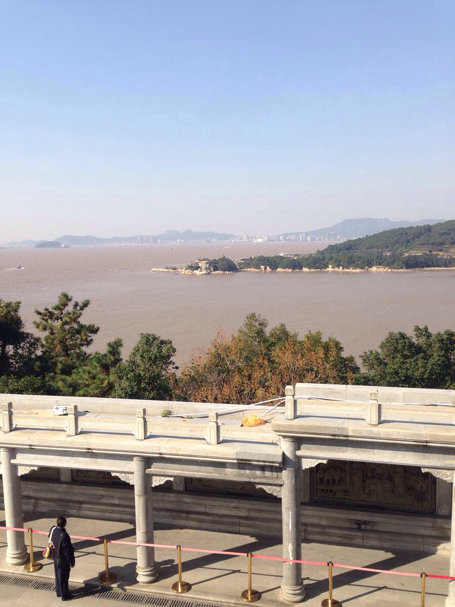 普陀山旅游攻略指南? 携程攻略社区! 靠谱的旅游攻略平台,最佳的普陀山自助游、自由行、自驾游、跟团旅线路,海量普陀山旅游景点图片、游记、交通、美食、购物、住宿、娱乐、行程、指南等旅游攻略信息,了解更多普陀山旅游信息就来携程旅游攻略。