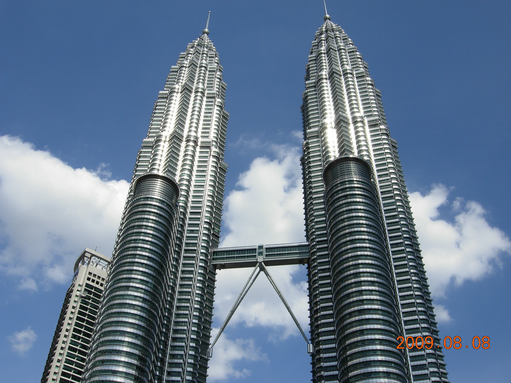 跨拉拢破(Kuala Lumpur)一瞥