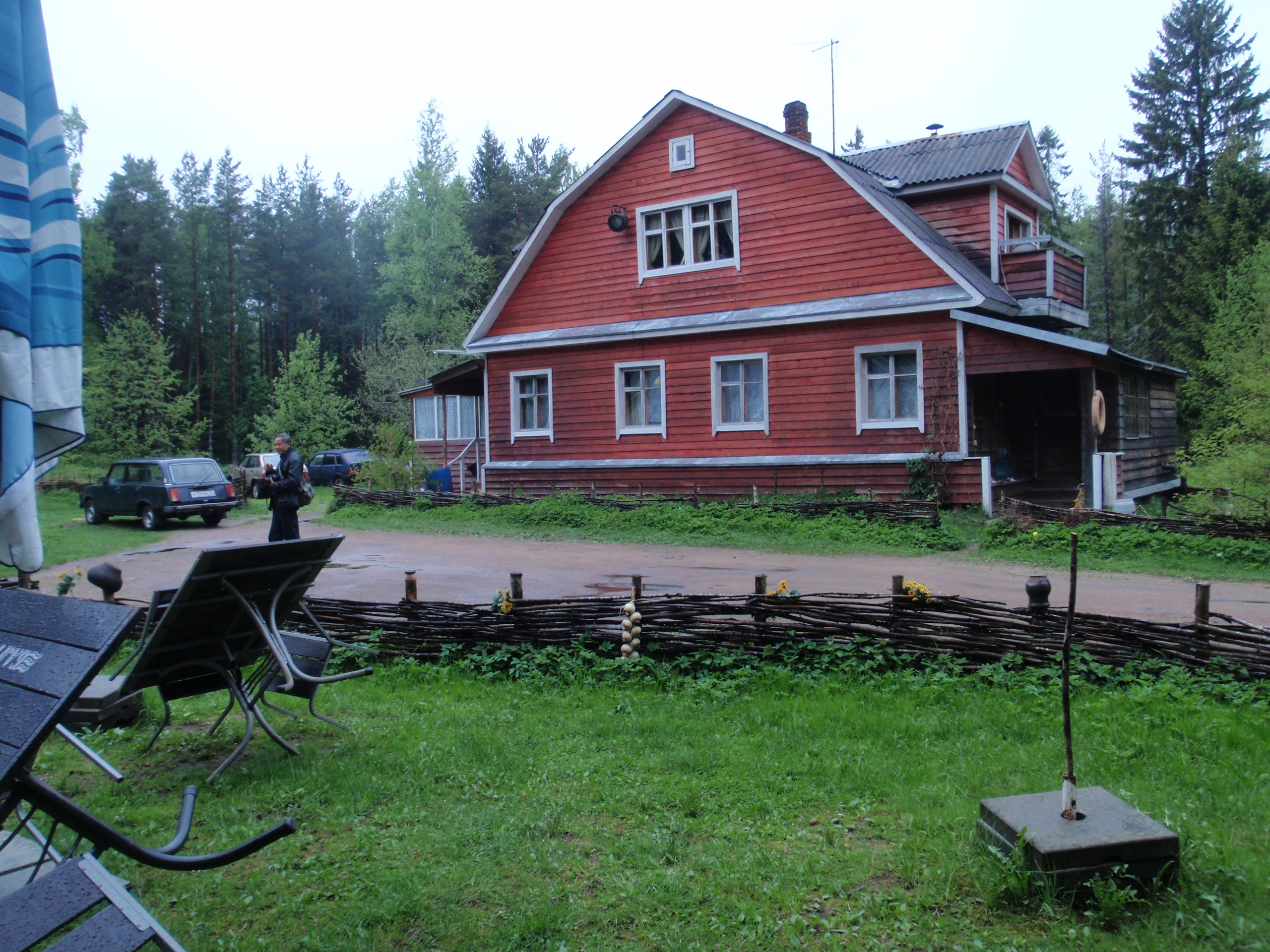 ''猹的皮毛和油一样滑''是比喻句吗?为什么?_美