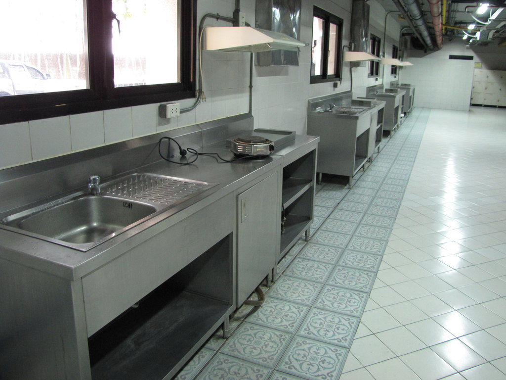 泰国人夭美女的寿命 搞笑图片