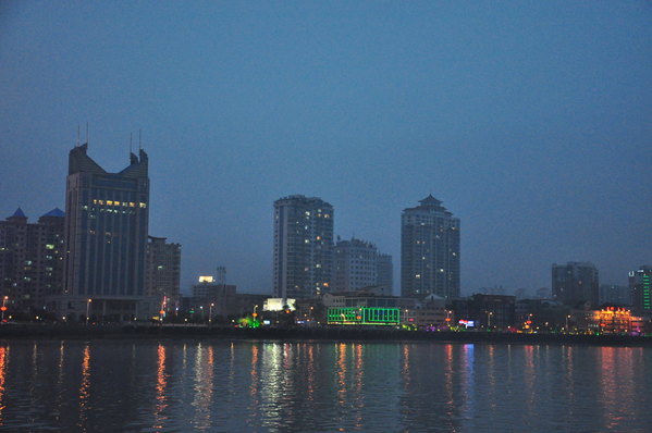 辽宁丹东鸭绿江夜景_商字_新浪博客