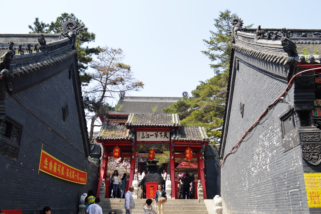 吉林,你好魅(丰满大坝/莱德马场/人民广场/北山/江滨公园)