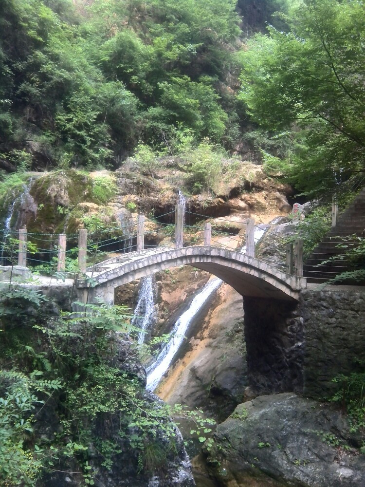 五龙河风景区