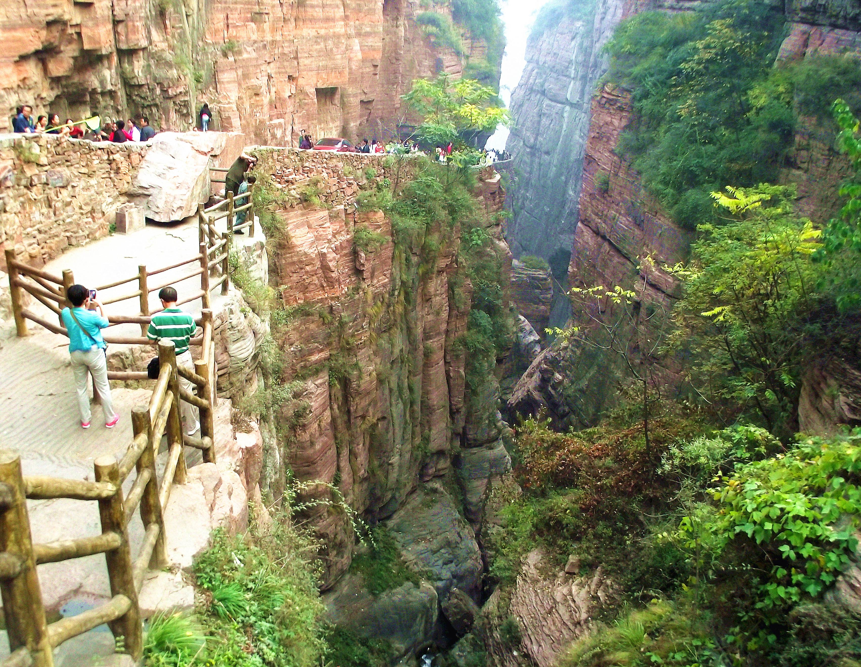 韦金勇:河南辉县万仙山(郭亮村和郭亮绝壁公路)最新最实用的旅游攻略