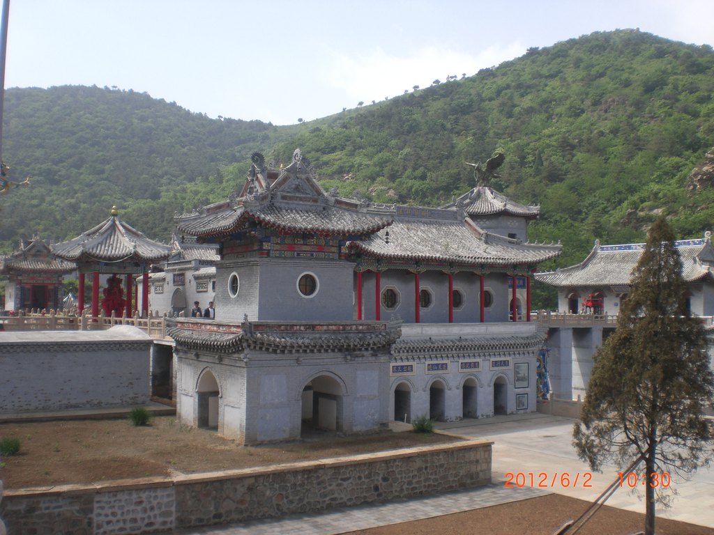 葫芦岛灵山寺游记
