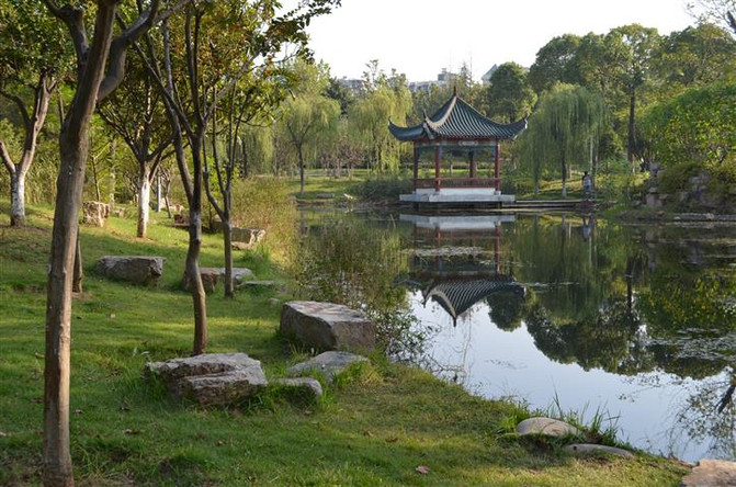 2013年10月12日,武汉(汉阳造,龟山,月湖,归元寺)