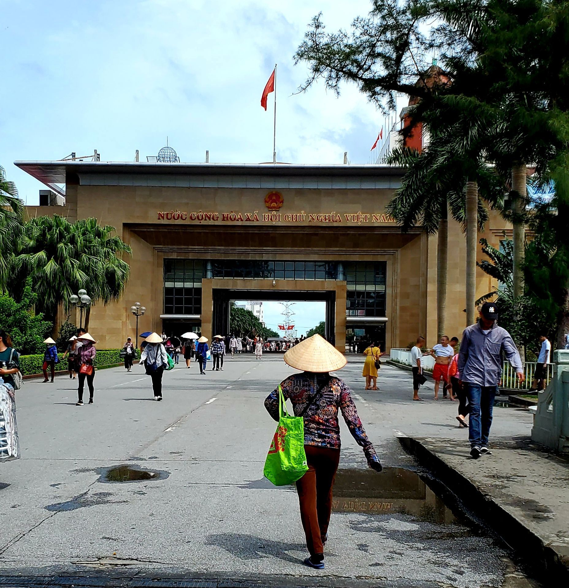 2023东兴口岸游玩攻略,今天从这个口岸,出境去越南. 【去哪儿攻略】