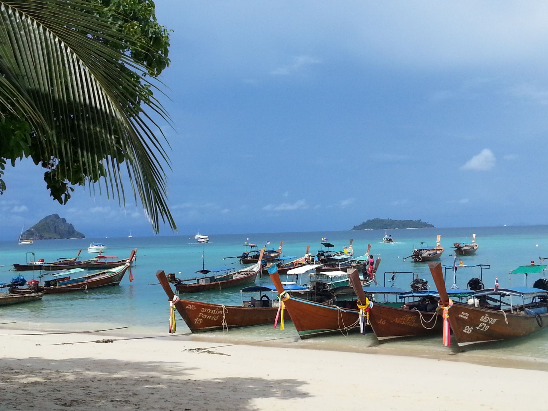 2022华欣海滩游玩攻略,海滩的沙子很好,细且白,海.【去哪儿攻略】