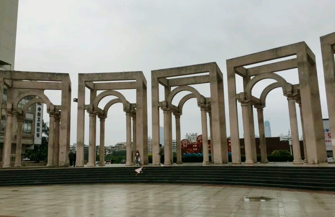 2022惠州滨江公园玩乐攻略,惠州滨江公园是惠州的老广场...【去哪儿攻