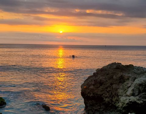 2019岩石吧(Rock Bar)攻略,巴厘岛岩石吧(Roc