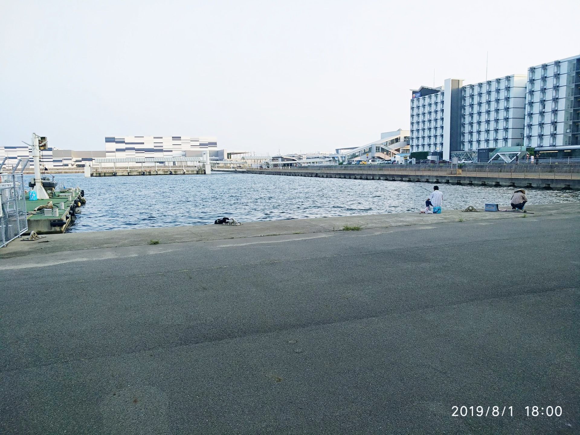 常滑市是日本爱知县的一个市相当于北京的远郊区临海