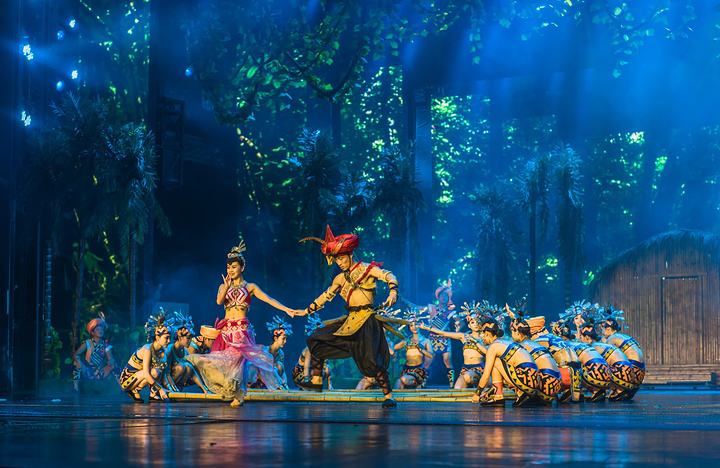 望很值得去的一个地方演出很震撼人心剧院为千古情演出精心设置的舞美