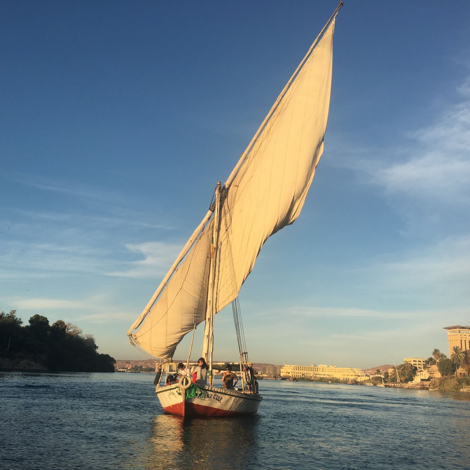 2023尼罗河三桅帆船玩乐攻略,不仅有着强烈的复古味道,同.