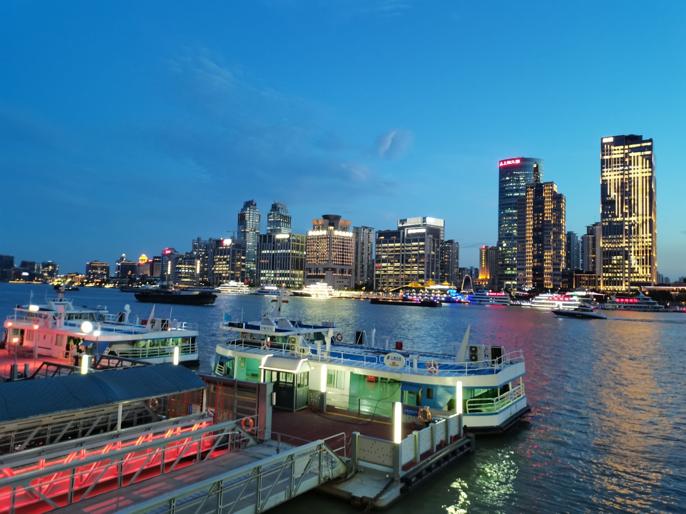 上海轮渡广场攻略-轮渡广场门票价格多少钱-团购票价预定优惠-景点