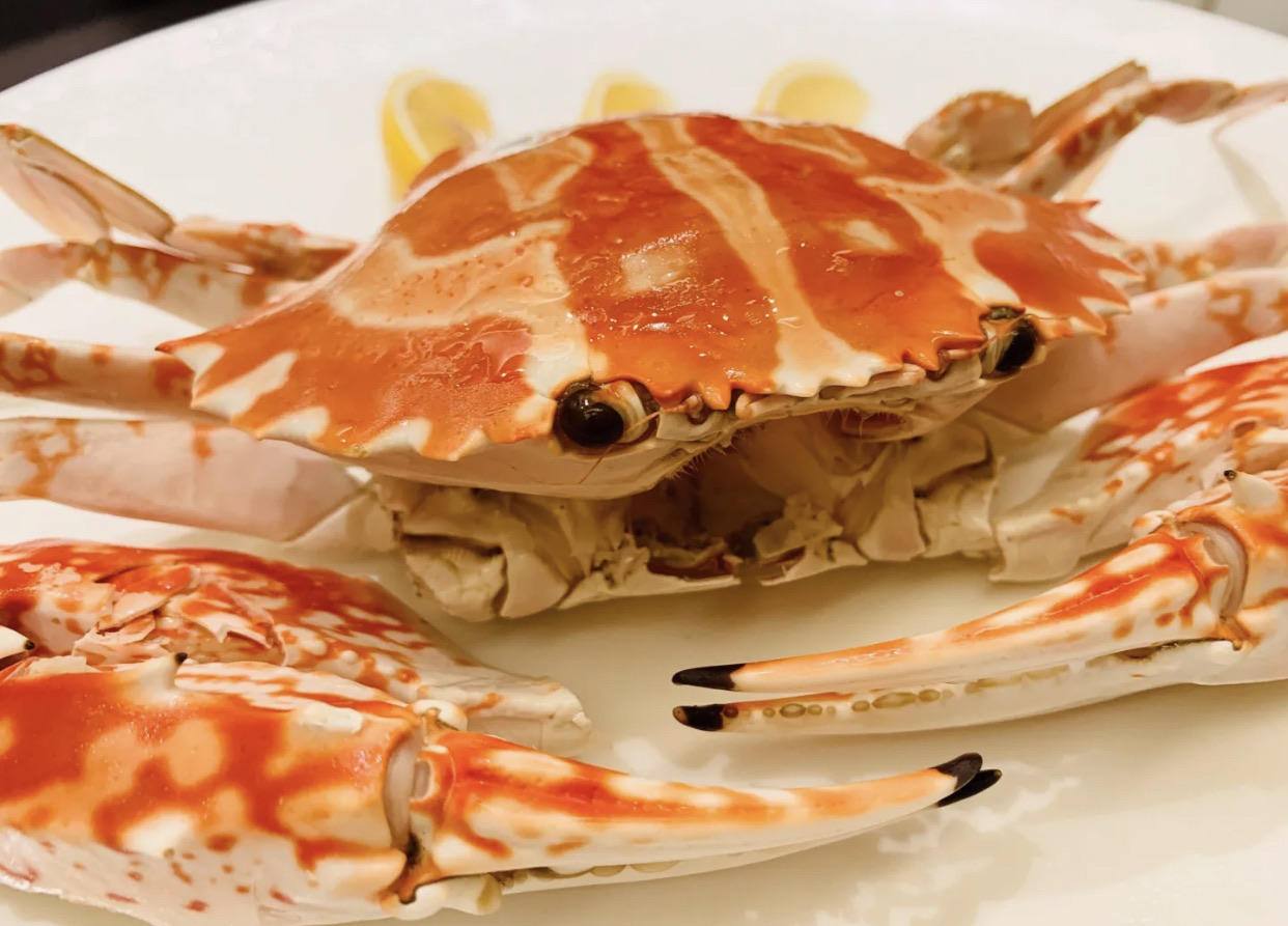 调皮菜品冻花蟹的味道非常惊艳了肉肥味鲜总的来说是我喜欢的粤菜味道