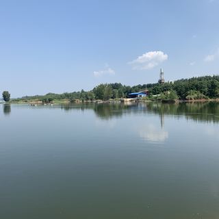 七一水库 水利工程 自然风光 距景点8.5km