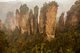 1-Day Jinggangshan Tour: The Majesty of Finger Peak and the History at Jinggangshan Revolution Museum