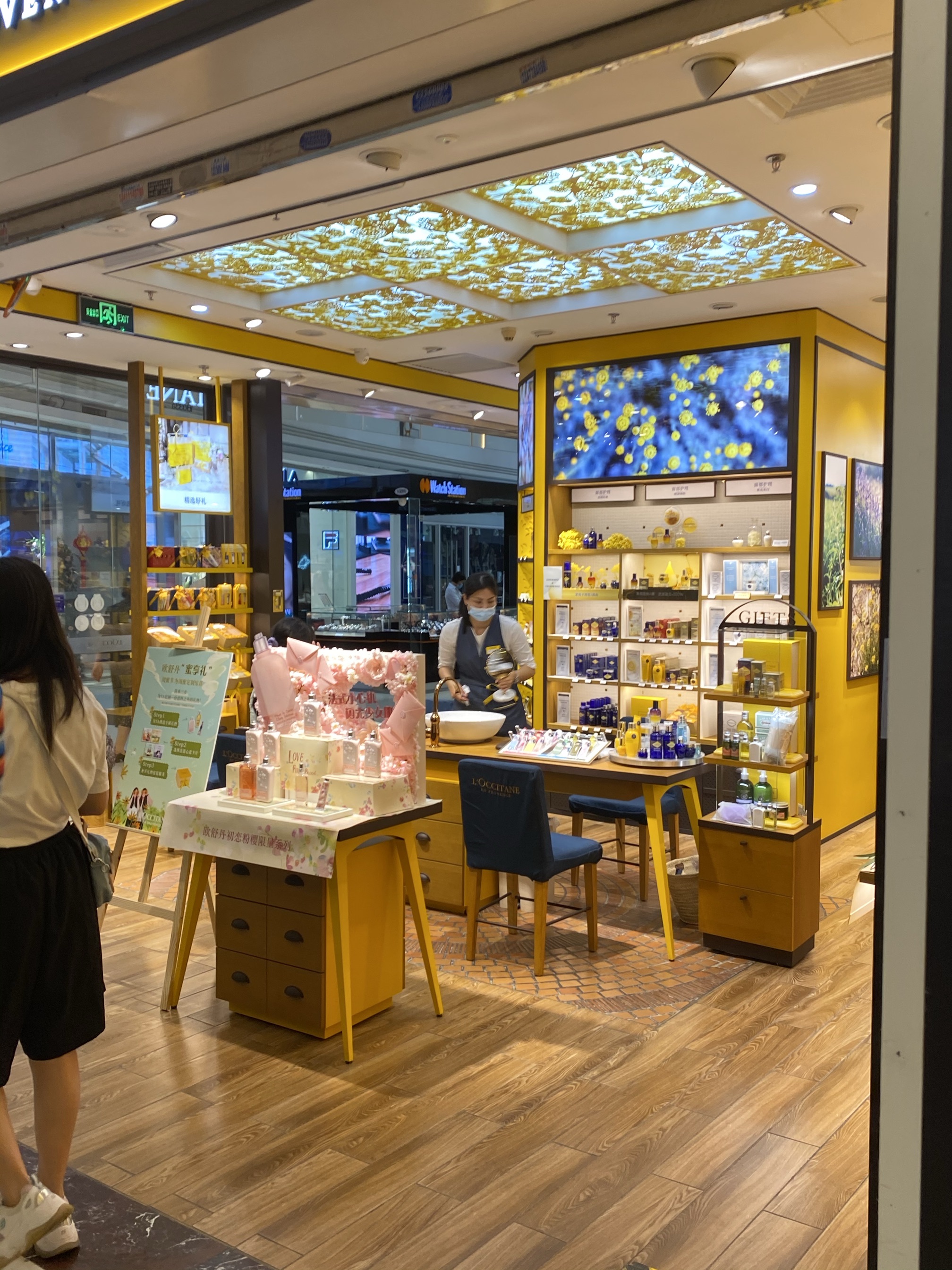 【携程攻略】广州欧舒丹(正佳店)购物,周末出来逛逛,来到了天河路的郑