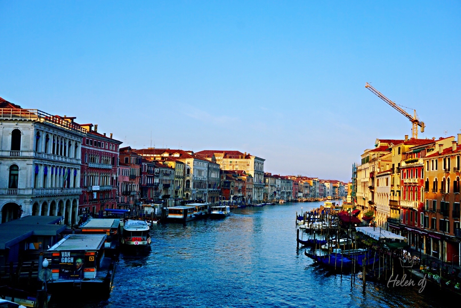 【携程攻略】威尼斯大运河景点,位于意大利北部的威尼斯,因水而生,因