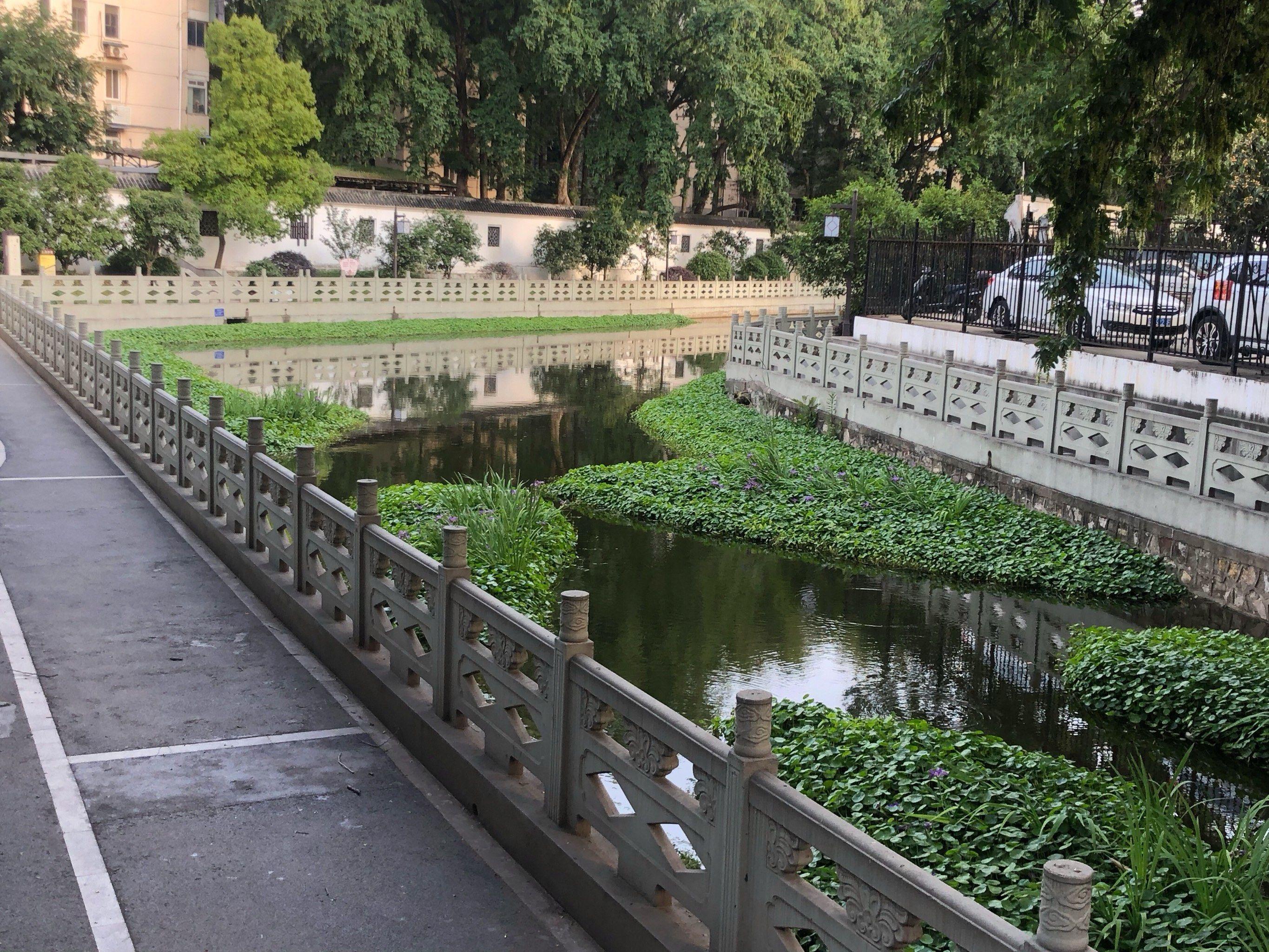 南京西玉带河水系流域花园游玩攻略 西玉带河水系流域花园 门票多少钱 价格表 团购票价预定优惠 景点地址在哪里 图片介绍 参观预约 旅游游览顺序攻略及注意事项 营业时间 携程攻略