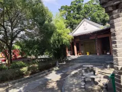 3-Day Dingnan Tour: Shenxian Temple's tranquility, Heart Town's serenity