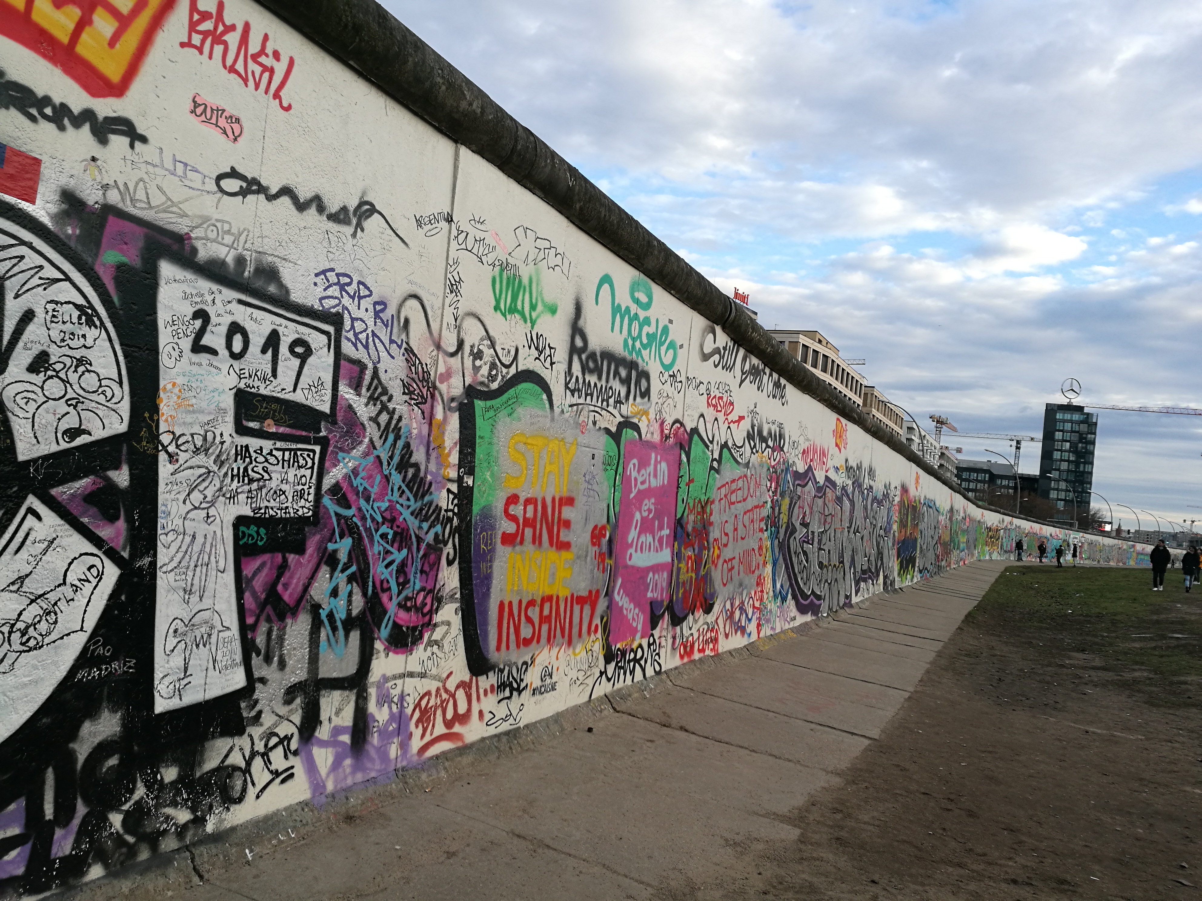 柏林墙之东边画廊