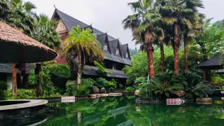 3-Day Duyun Tour: Historical Charm of Qin Han Studio City, Natural Beauty of Cedar Lake