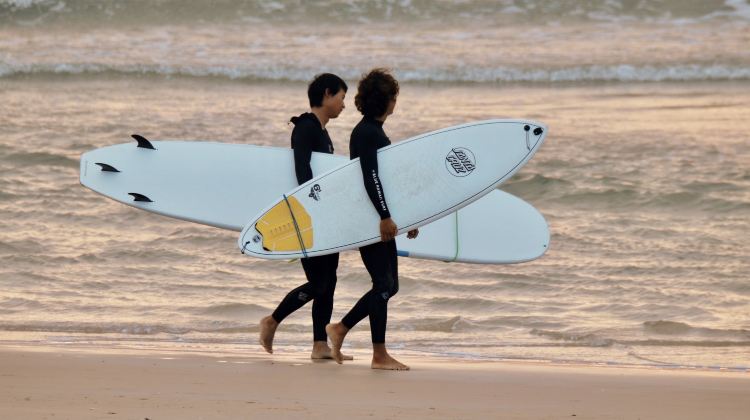 shakasurf沙卡冲浪后海店