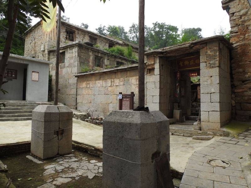 1/ 10 双庙村 河南省焦作市修武县焦作云台山风景名胜区内 全天开放