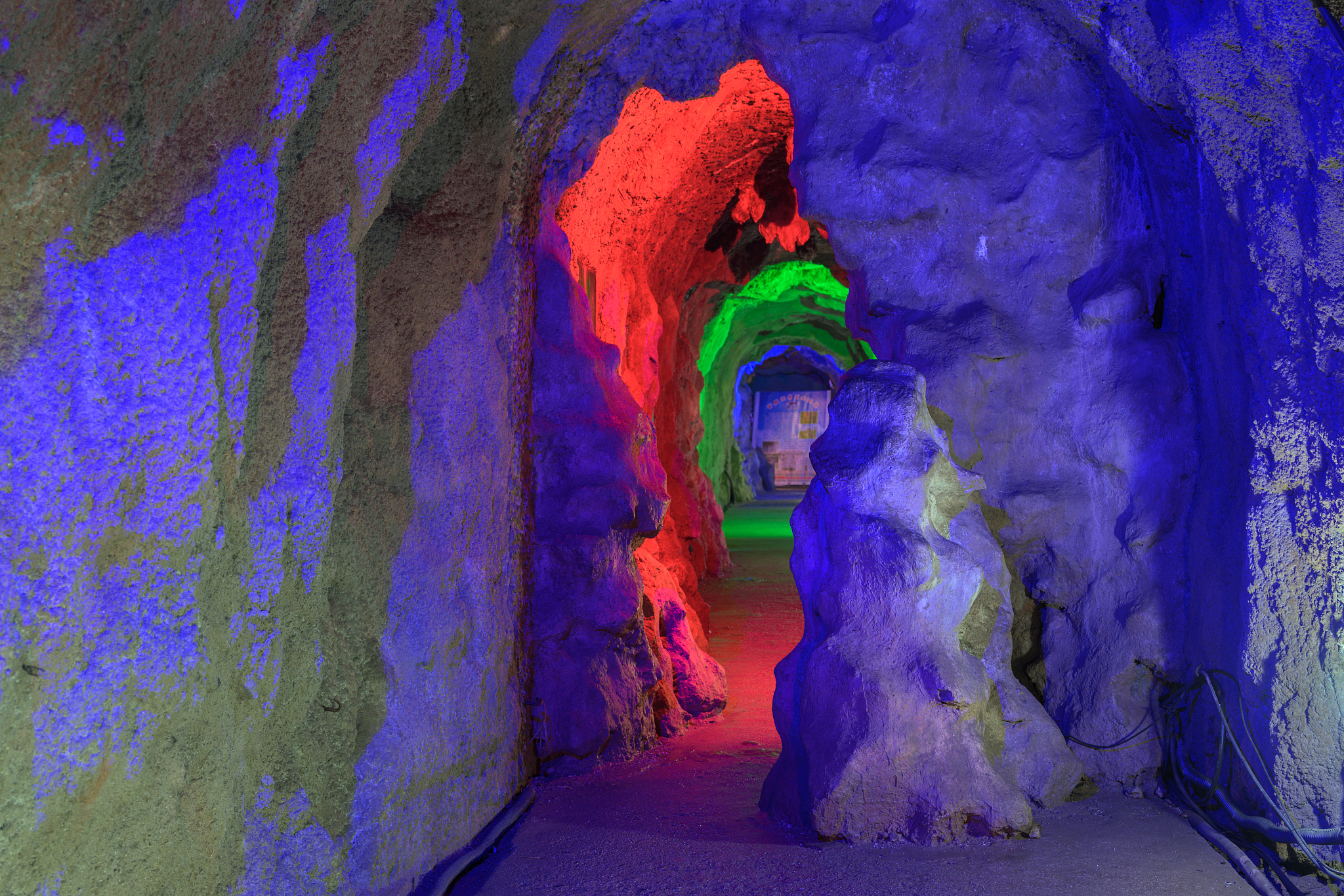 1-Day Chaohu Tour: Mushan Island's scenic beauty, Ziwei Cave's wonders