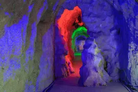 1-Day Chaohu Tour: Mushan Island's scenic beauty, Ziwei Cave's wonders