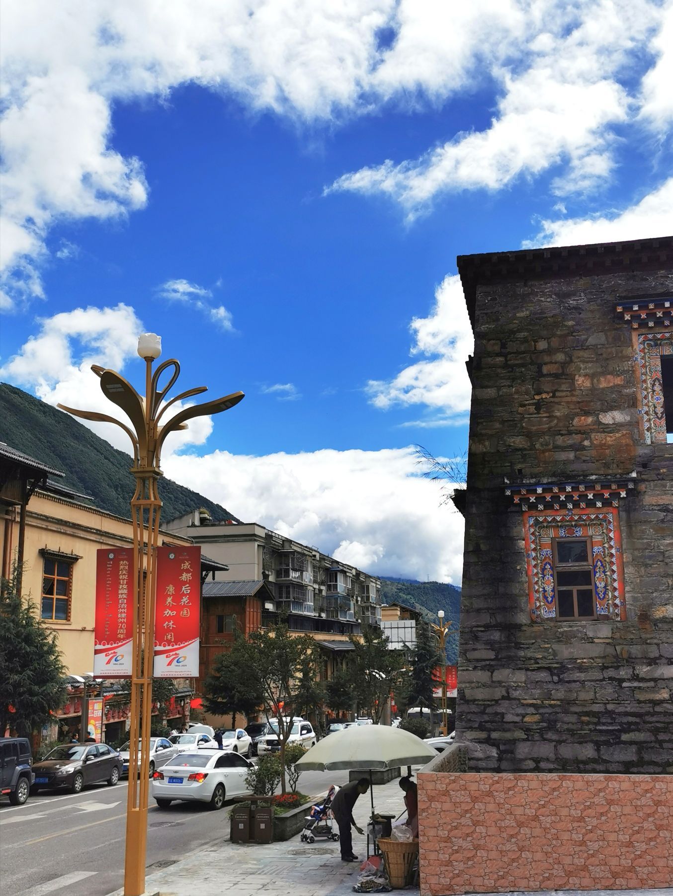 【携程攻略】泸定磨西古镇景点,贡嘎雪山脚下一个有故事的古镇.