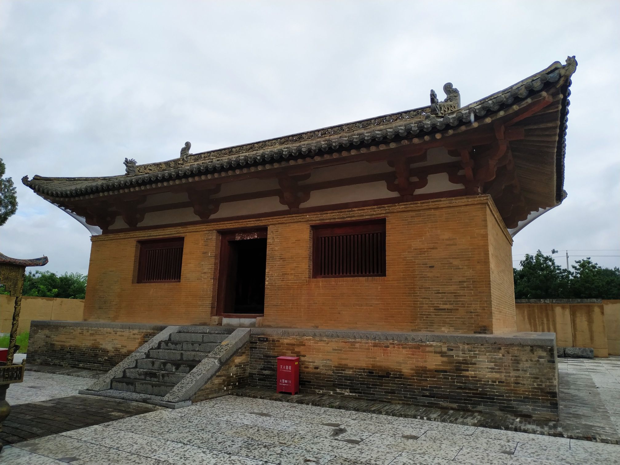 广仁王庙：失去唐风的唐构与古建筑改造的思考 - 知乎