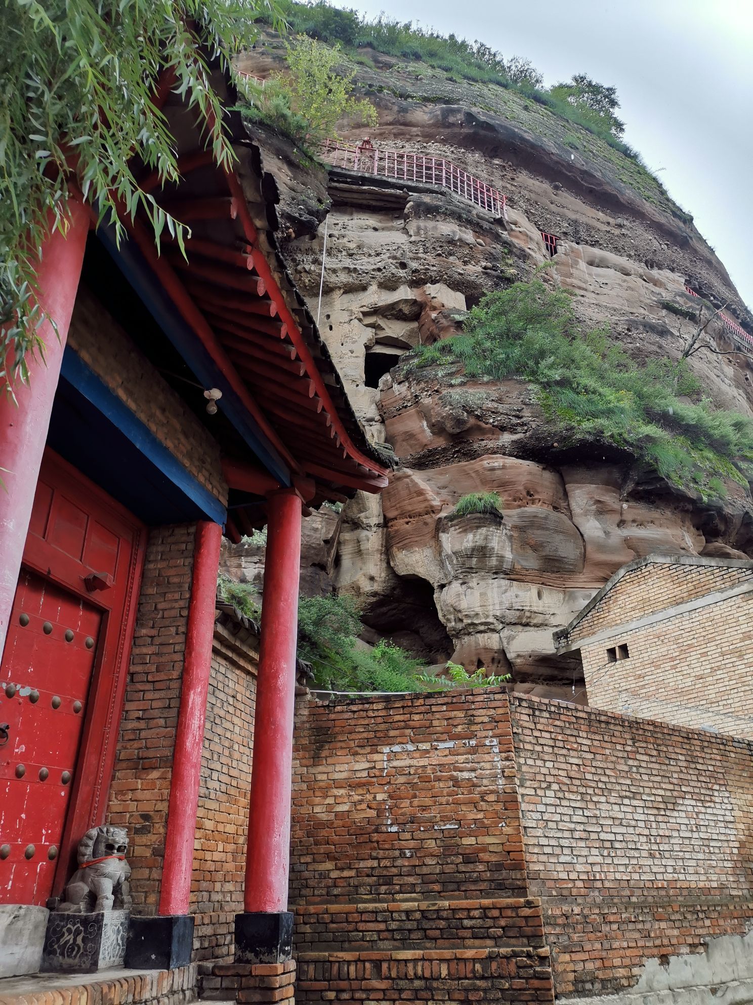 用户点评(1)查看全部635/5分julie28885分超棒彬县花果山水帘洞景观