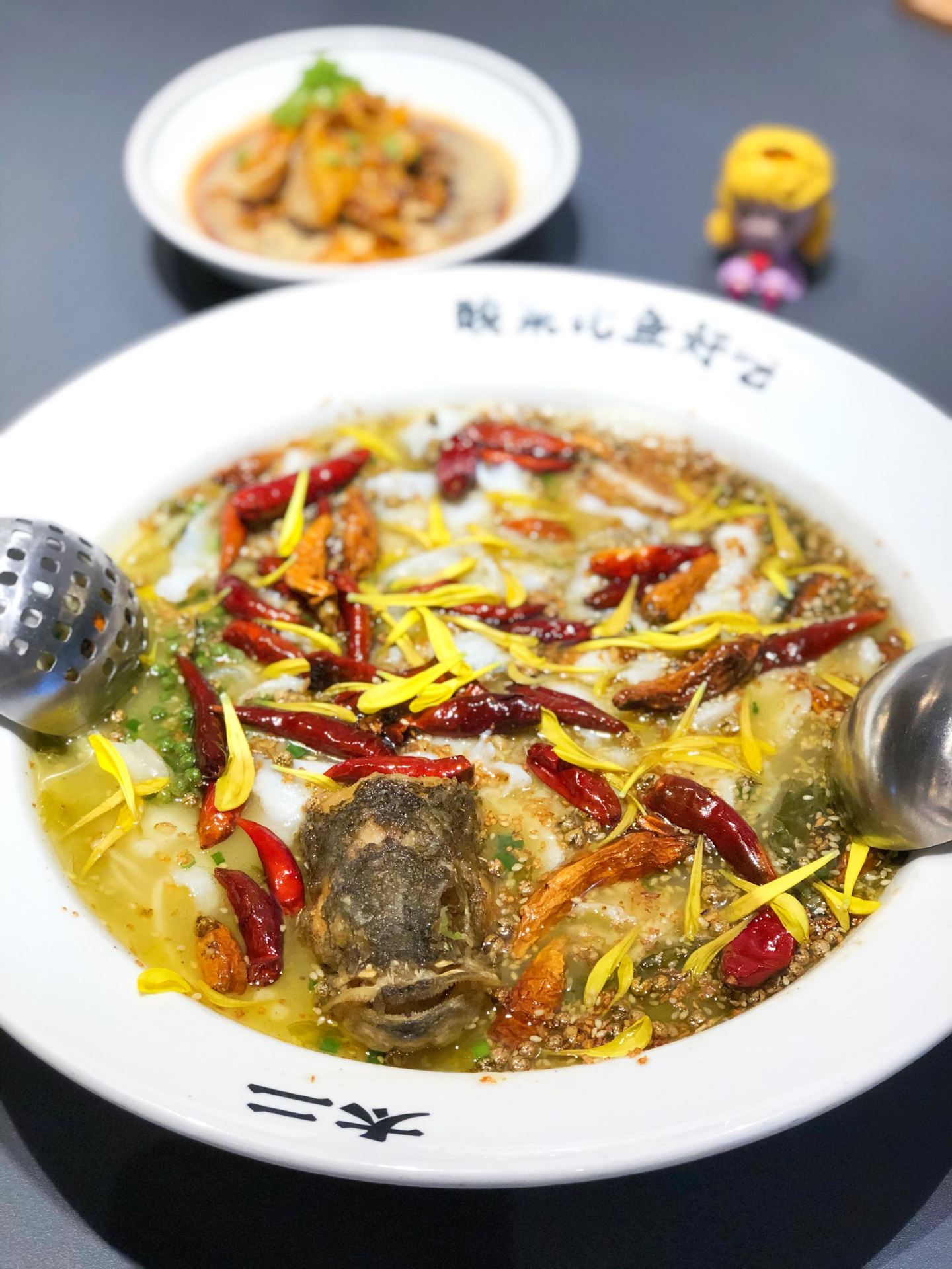 上海太二酸菜鱼(中海环宇荟店)攻略,太二酸菜鱼(中海环宇荟店)特色菜推荐/菜单/人均消费/电话/地址/菜系/点评/营业时间【携程美食】