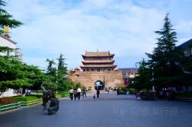 1-Day Longxi Tour: Historical charm of Longxi County Museum, ancient elegance of Bell and Drum Tower