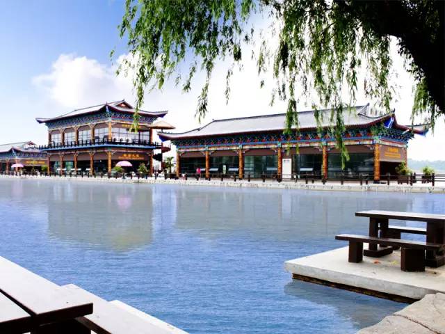 샤오간 2일 투어: Yunmeng Xiangshan 박물관의 역사, 관인 호수의 생태적 아름다움 탐방