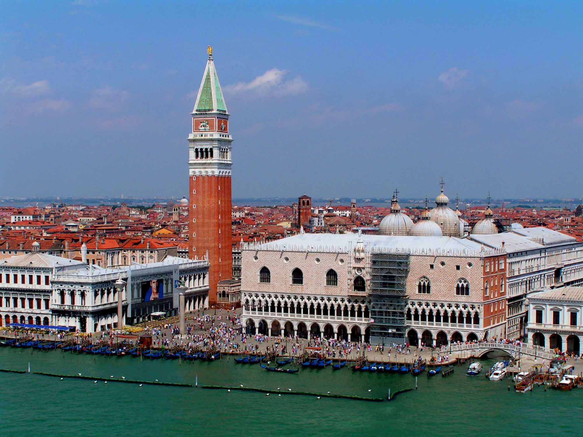 【携程攻略】威尼斯总督府景点,意大利威尼斯的总督府位于圣马可广场.