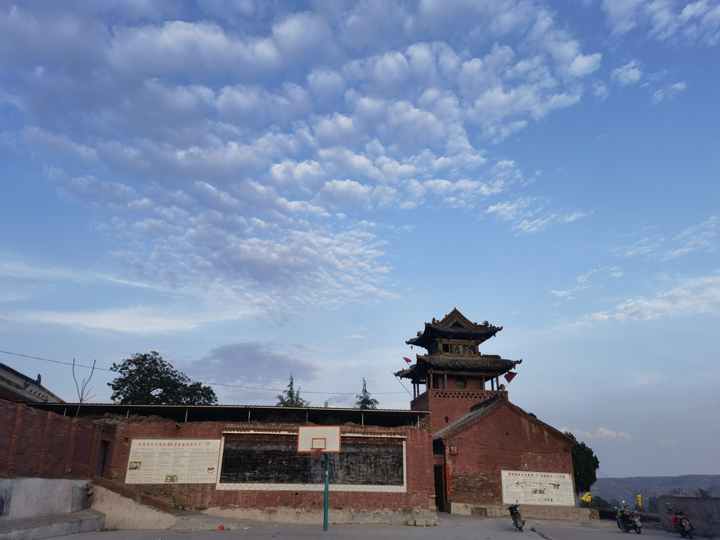 到洪洞伏珠村看古寺逛庙会