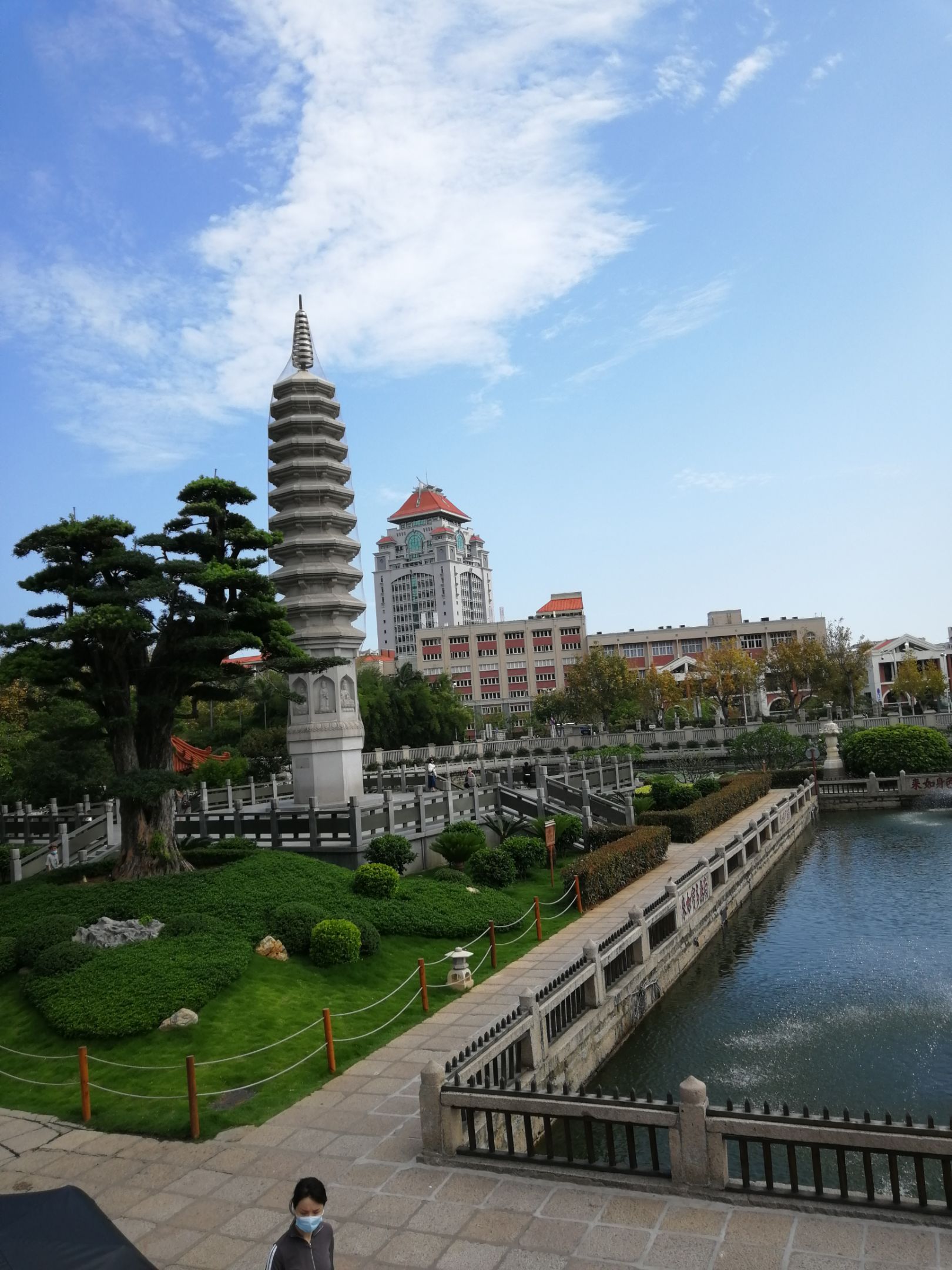 【携程攻略】厦门万寿塔景点,南普陀万寿塔高18米,为印度佛教建筑风格