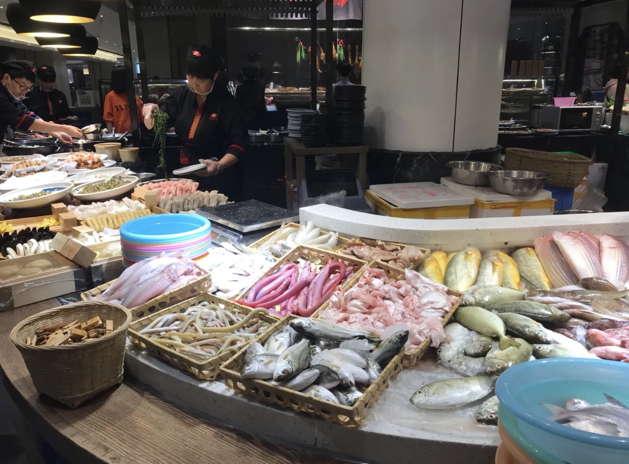 2026海门鱼仔(海港城店)美食餐厅,...味道还是可以吧,服务员们...【去哪儿攻略】