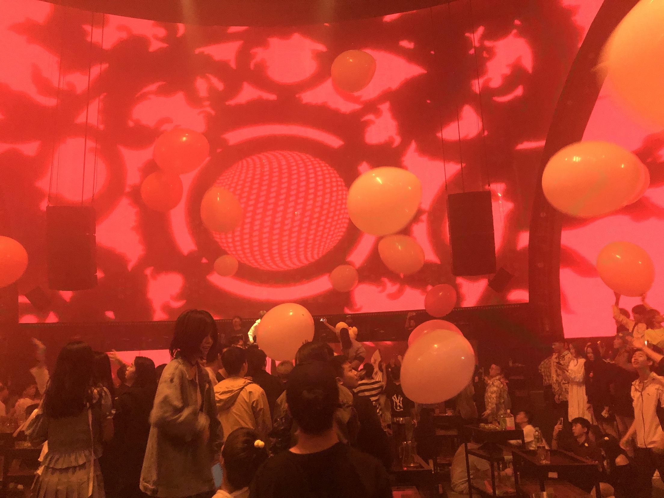 创世纪慢摇酒吧 3.0 分 1条点评 酒吧/酒馆 直线距离1.9km