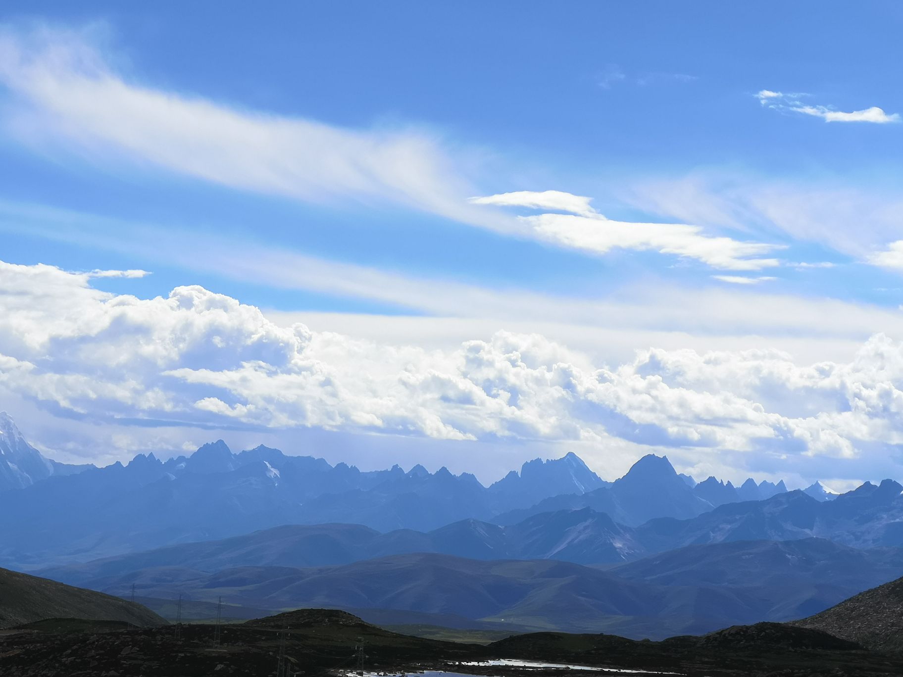 【携程攻略】理塘铁匠山垭口景点,铁匠山垭口是从理塘到喇叭垭乡,然日