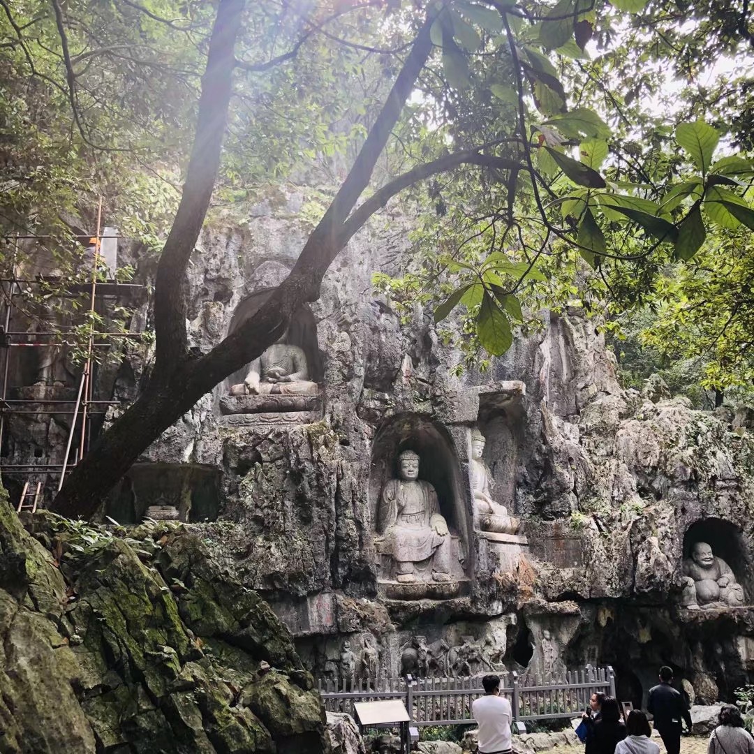 【攜程攻略】杭州靈隱飛來峰景區景點,飛來峰,在靈隱寺園區內.